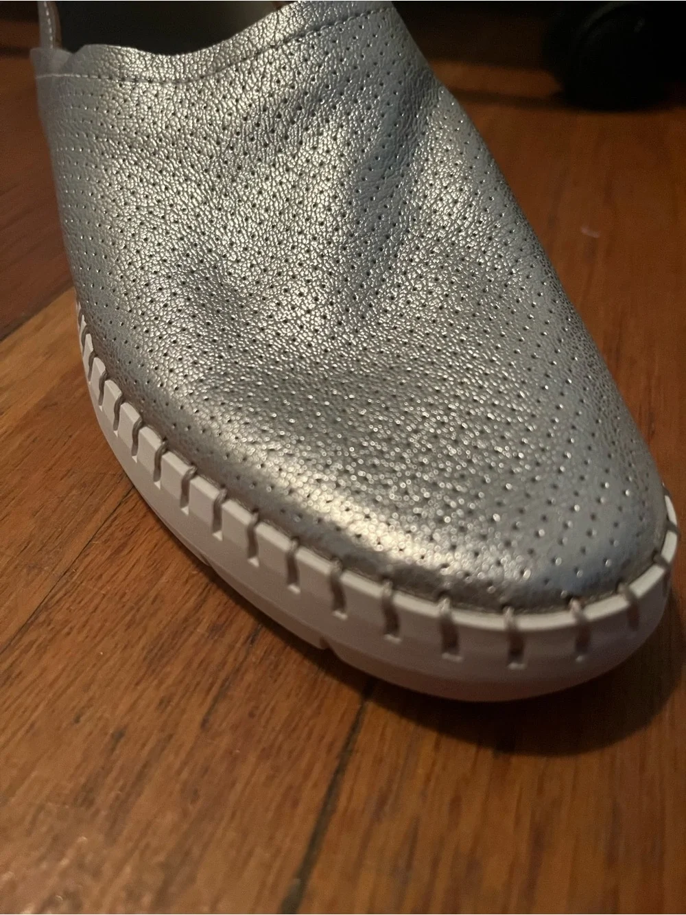Naturalizer Metallic Silver Slip-On Loafers Size 5